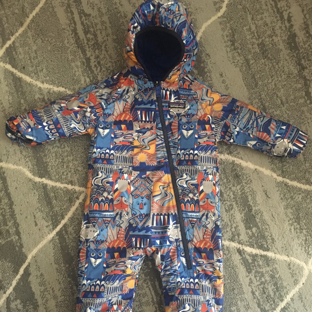 Patagonia reversible bunting suit 6/9m